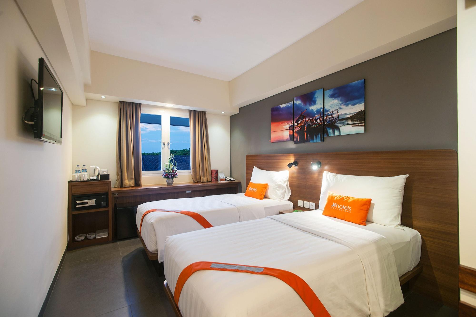 J4 Hotels Legian Eksteriør billede