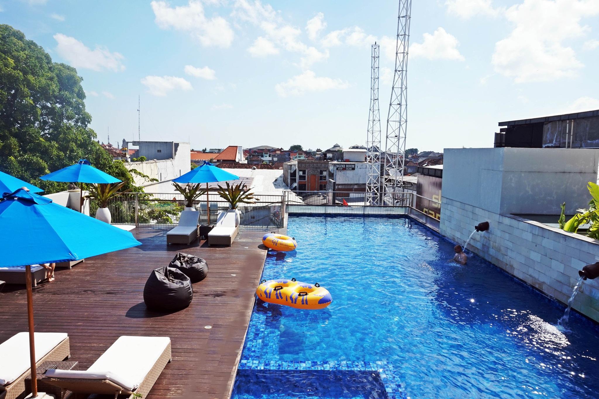 J4 Hotels Legian Eksteriør billede